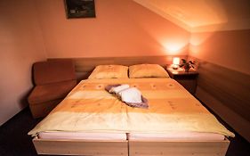 Hotel Holzbecher